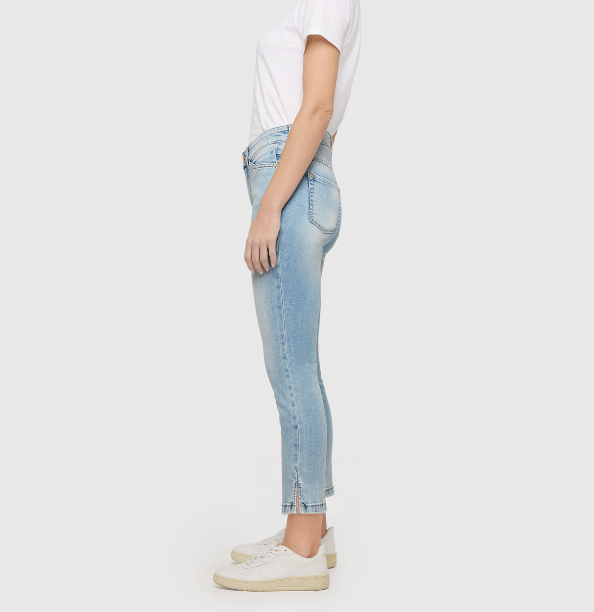 Slim shaping jeans in a modal blend. | DREAM SUMMER | light azure blue | Side view of model