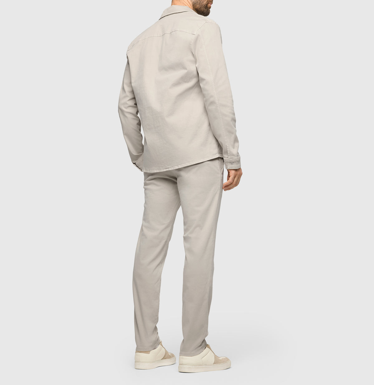 Overshirt made of highly elastic denim. | Overshirt | kitt | Back view of model