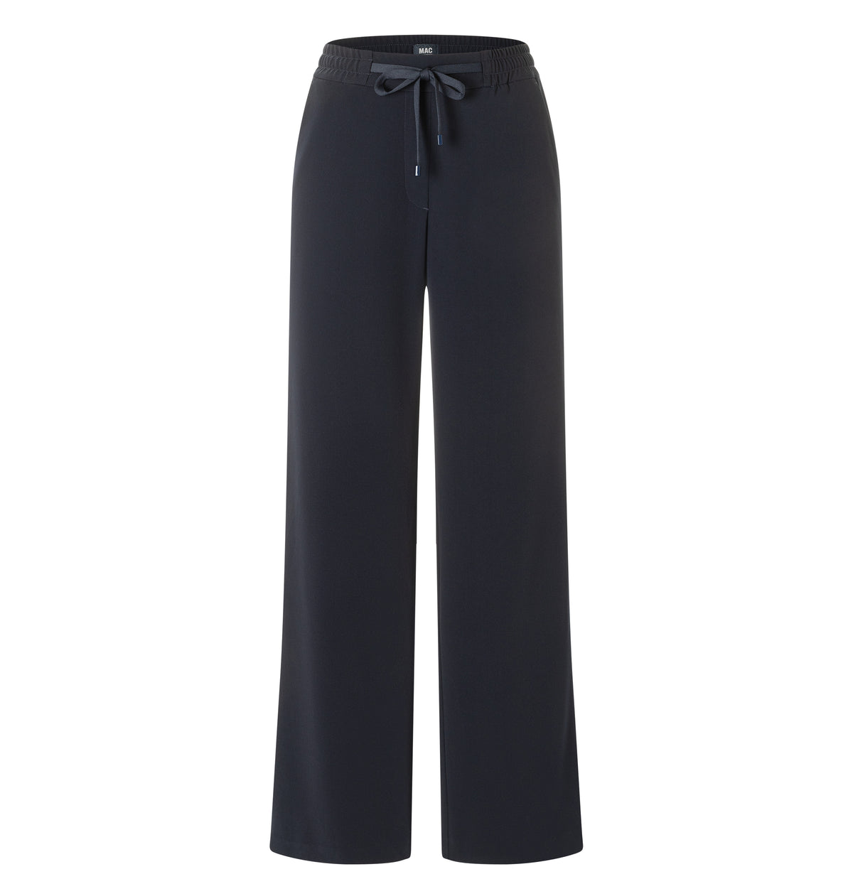 Wide fit made of flowing, floating crepe. | CHRISTY | dark blue | Front view of bust