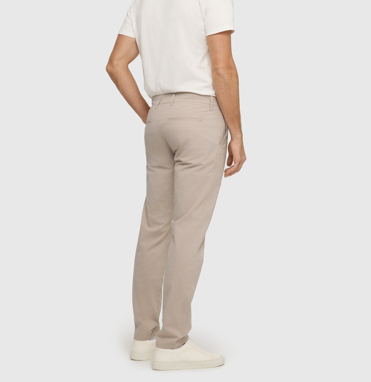 Summer trousers with micro texture. | Lennox | caffe latte | Back view of model