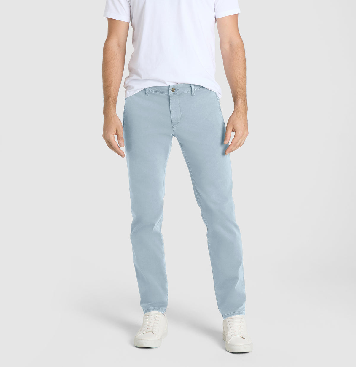 Ultimate driver pants in a chino design. | Driver Pants | blue fog | Front view of model